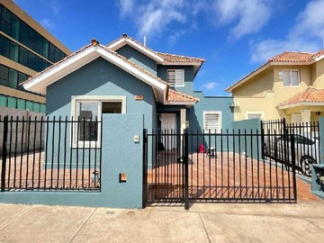 Arriendo Mensual / Casa / La Serena