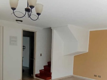 Arriendo Mensual / Casa / Lampa