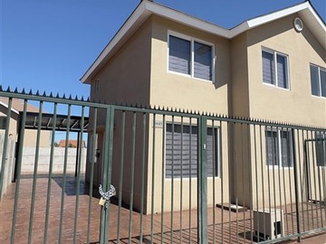 Arriendo Mensual / Casa / Lampa