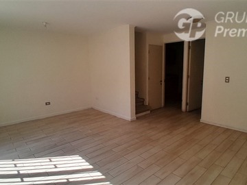 Arriendo Mensual / Casa / Lampa