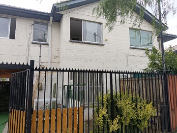 Arriendo Mensual / Casa / Lampa