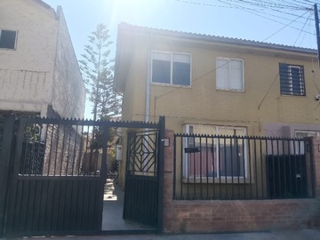 Arriendo Mensual / Casa / Lampa