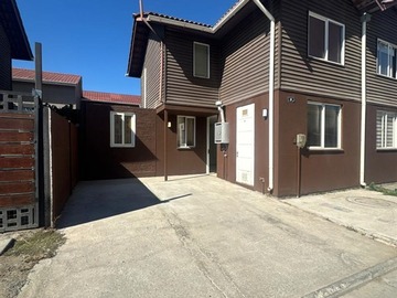 Arriendo Mensual / Casa / Lampa