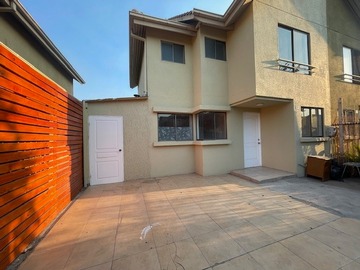 Arriendo Mensual / Casa / Lampa