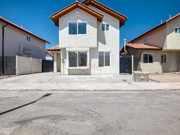 Arriendo Mensual / Casa / Lampa