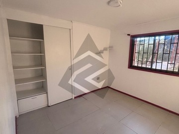 Arriendo Mensual / Casa / Limache