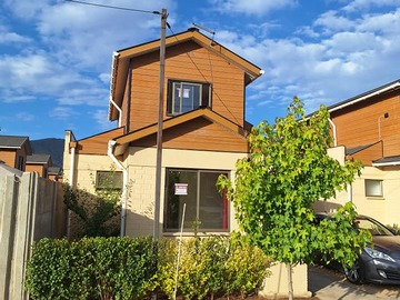 Arriendo Mensual / Casa / Limache