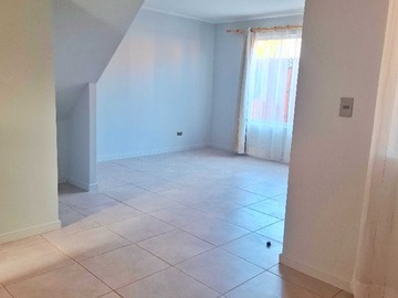 Arriendo Mensual / Casa / Limache