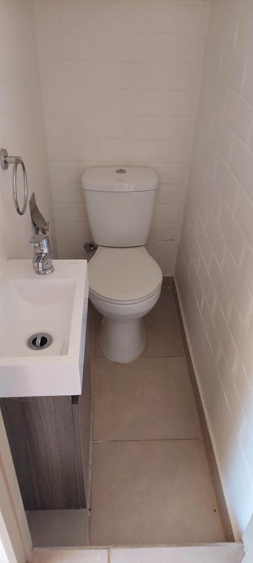 baño visitas 1er. piso.