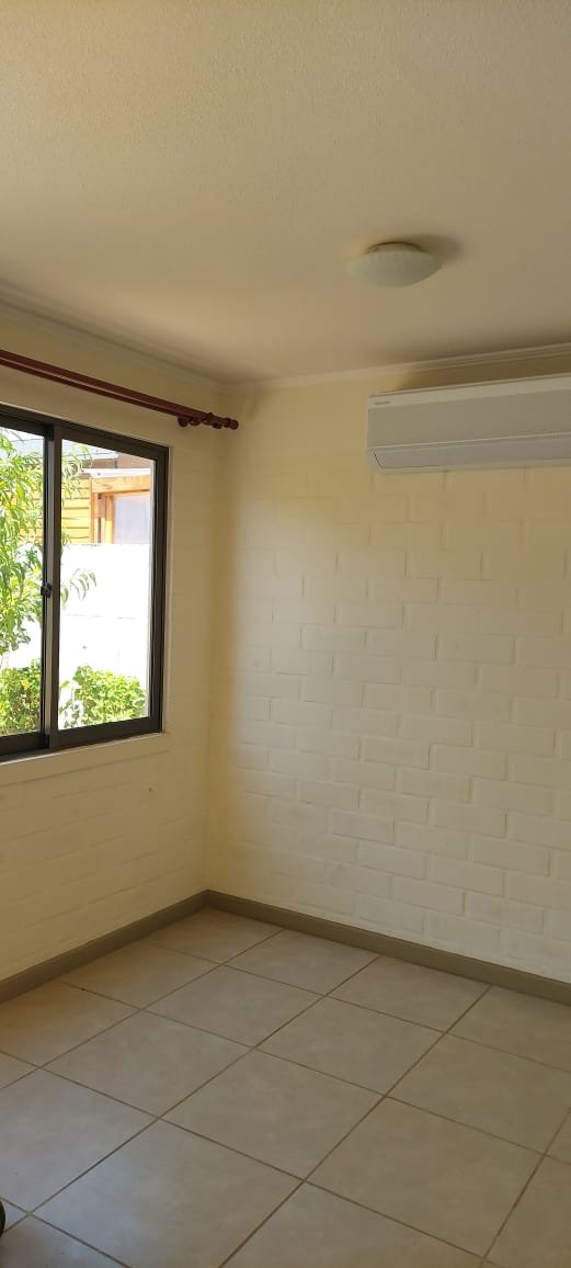 vista living/comedor + aire acondicionado