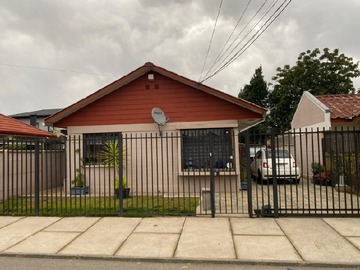 Arriendo Mensual / Casa / Linares