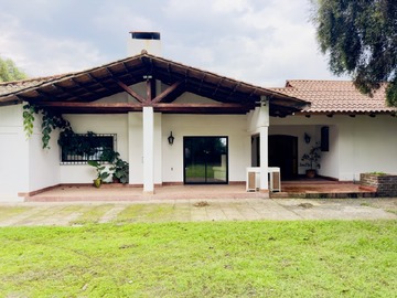 Arriendo Mensual / Casa / Linares
