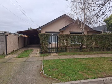Arriendo Mensual / Casa / Linares