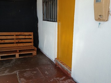 Arriendo Mensual / Casa / Linares