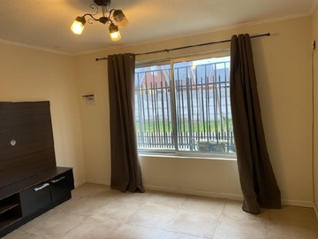 Arriendo Mensual / Casa / Linares
