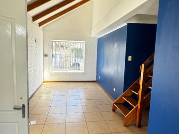Arriendo Mensual / Casa / Linares