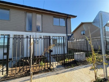 Arriendo Mensual / Casa / Linares