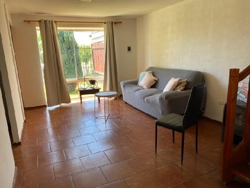 Arriendo Mensual / Casa / Linares