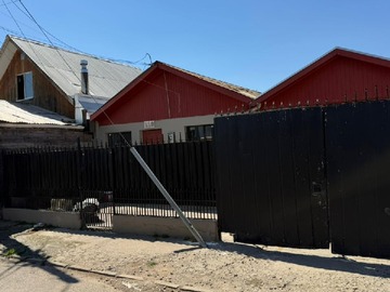 Arriendo Mensual / Casa / Linares