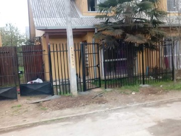 Arriendo Mensual / Casa / Linares