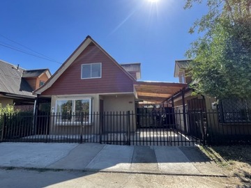 Arriendo Mensual / Casa / Linares