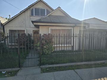 Arriendo Mensual / Casa / Linares