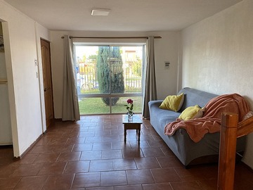 Arriendo Mensual / Casa / Linares