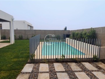 Arriendo Mensual / Casa / Lo Barnechea