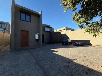 Arriendo Mensual / Casa / Lo Barnechea