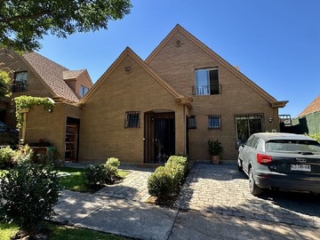 Frontis casa vista 1