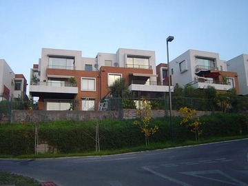 Arriendo Mensual / Casa / Lo Barnechea