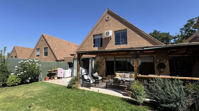 Vista posterior casa