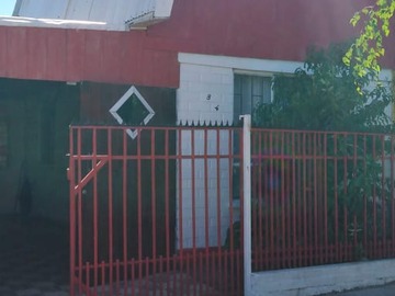 Arriendo Mensual / Casa / Los Ángeles