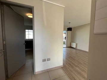 Arriendo Mensual / Casa / Los Ángeles