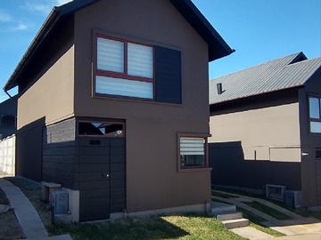 Arriendo Mensual / Casa / Los Ángeles