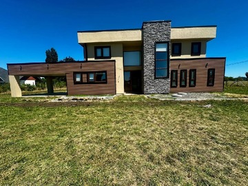 Arriendo Mensual / Casa / Los Ángeles