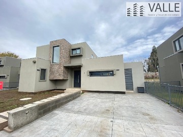 Arriendo Mensual / Casa / Machalí