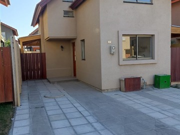 Arriendo Mensual / Casa / Machalí