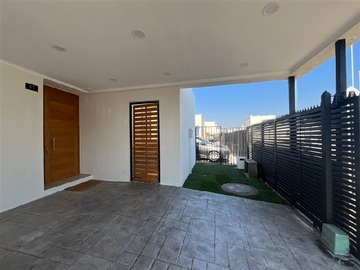 Arriendo Mensual / Casa / Machalí