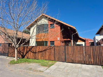 Arriendo Mensual / Casa / Machalí