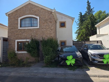 Arriendo Mensual / Casa / Machalí