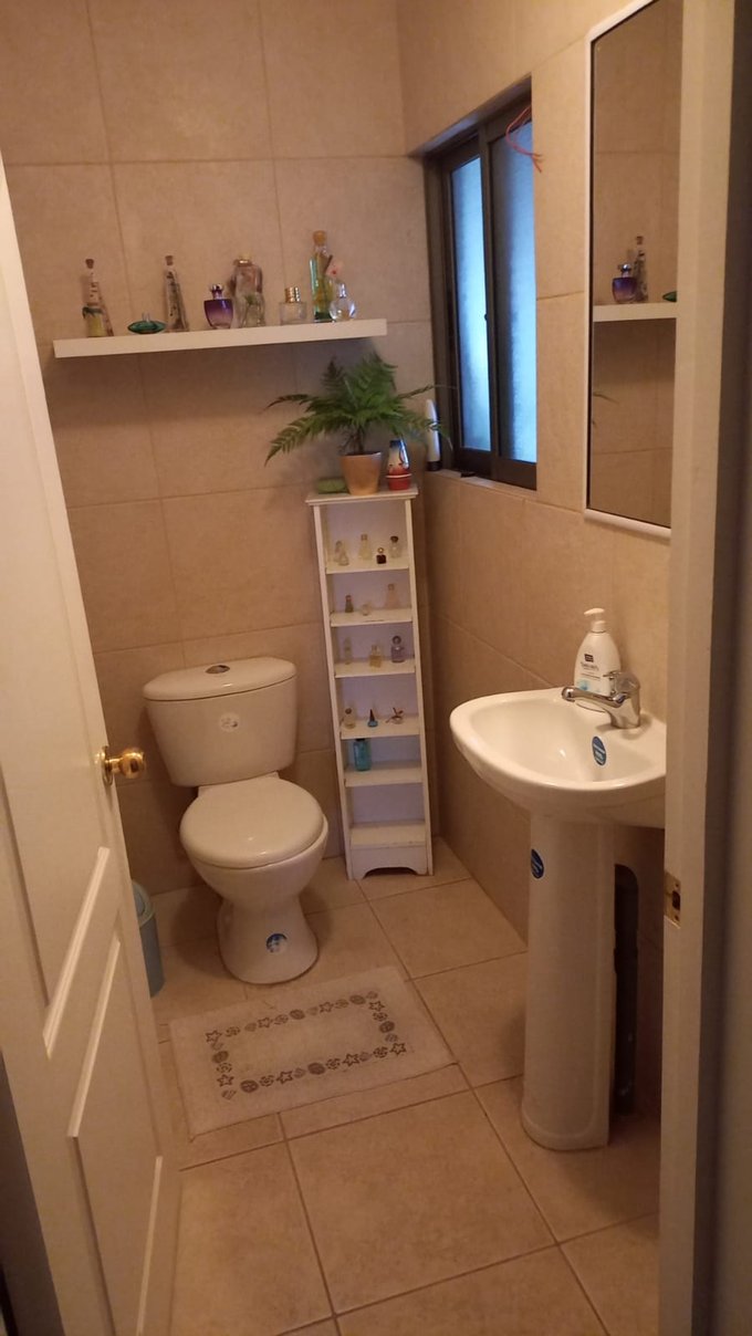 Baño de Visitas