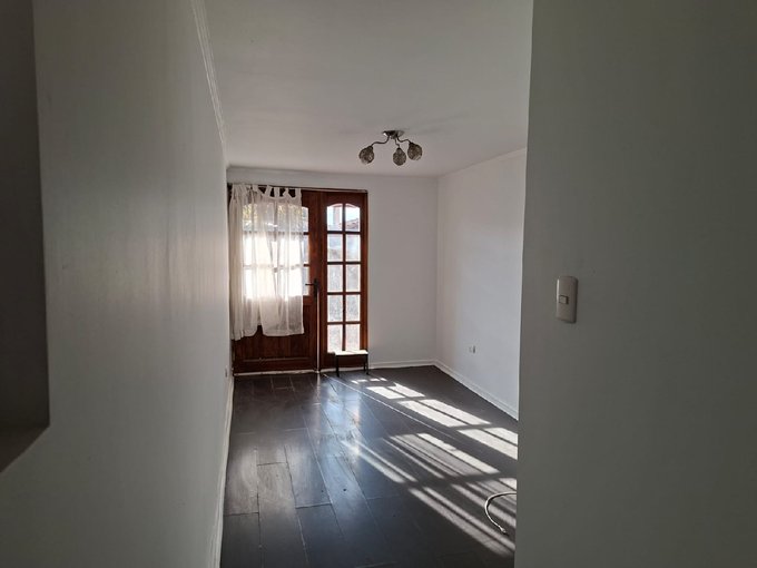 sala de estar (salida a patio)