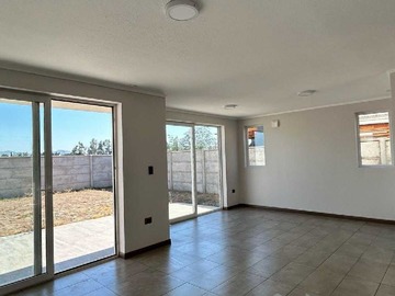 Arriendo Mensual / Casa / Maule