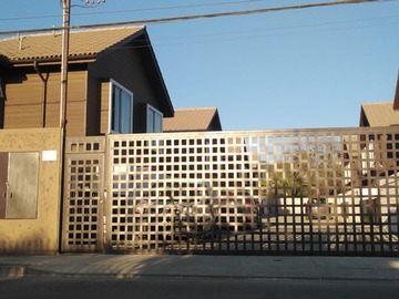 Arriendo Mensual / Casa / Melipilla