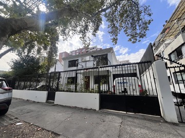 Arriendo Mensual / Casa / Ñuñoa