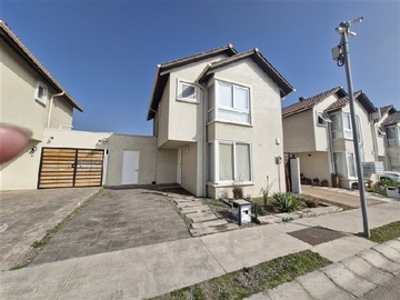 Arriendo Mensual / Casa / Padre Hurtado