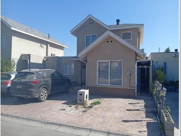 Arriendo Mensual / Casa / Padre Hurtado