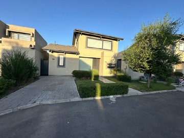 Arriendo Mensual / Casa / Padre Hurtado