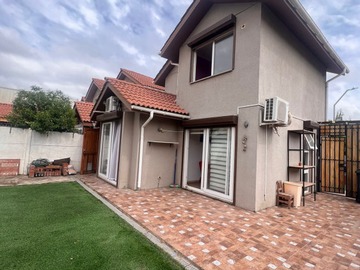 Arriendo Mensual / Casa / Padre Hurtado